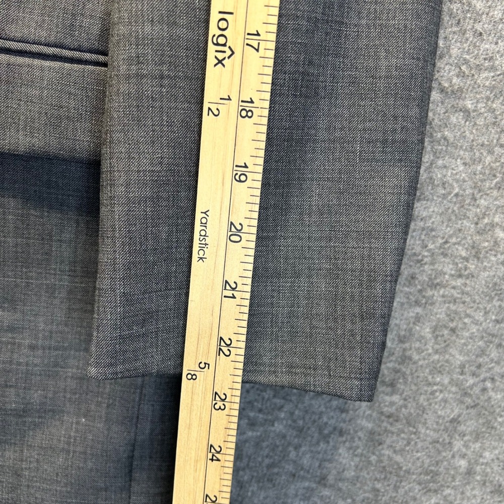 Lauren Ralph Lauren Mens 44S Grey 100% Wool Two Button Blazer Sport Coat Jacket - Picture 7 of 7